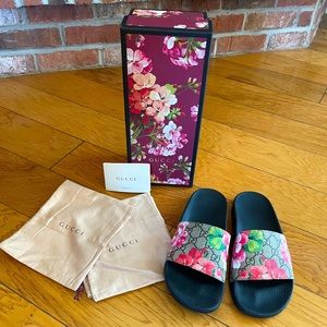 Authentic Gucci Bloom Slides